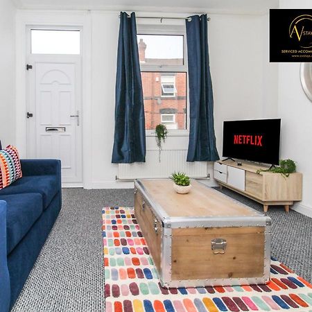 Modern House By Av Stays Short Lets & Serviced Accommodation St Helens St Helens  Exterior photo