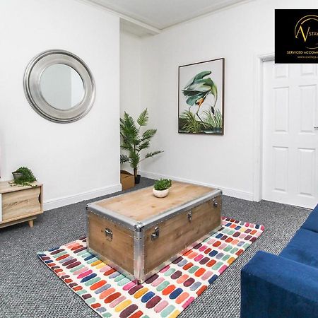 Modern House By Av Stays Short Lets & Serviced Accommodation St Helens St Helens  Exterior photo